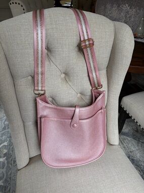 Ahdorned Metallic Pink Large Crossbody Bag with Adjustable Strap Like New